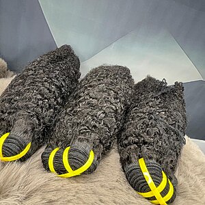 Boule / Faisceau de cheveux afro – taille 14 cm